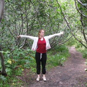 Meet your Posher, Evanne